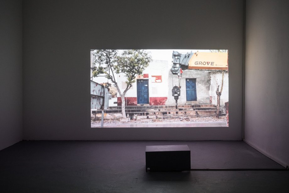 Marcela Armas, TSINAMEKUTA, 2018, Installation view basis 2018, photo: Günther Dächert