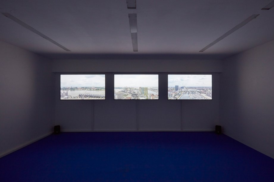 Installation View, Mirte Van Duppen, basis 2016, Foto: Günther Dächert