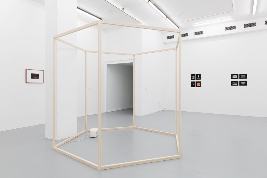 Installation view, Perspicuus - Jakob Emdal und Jonas Kasper Jensen, basis 2018, Foto: Katrin Binner